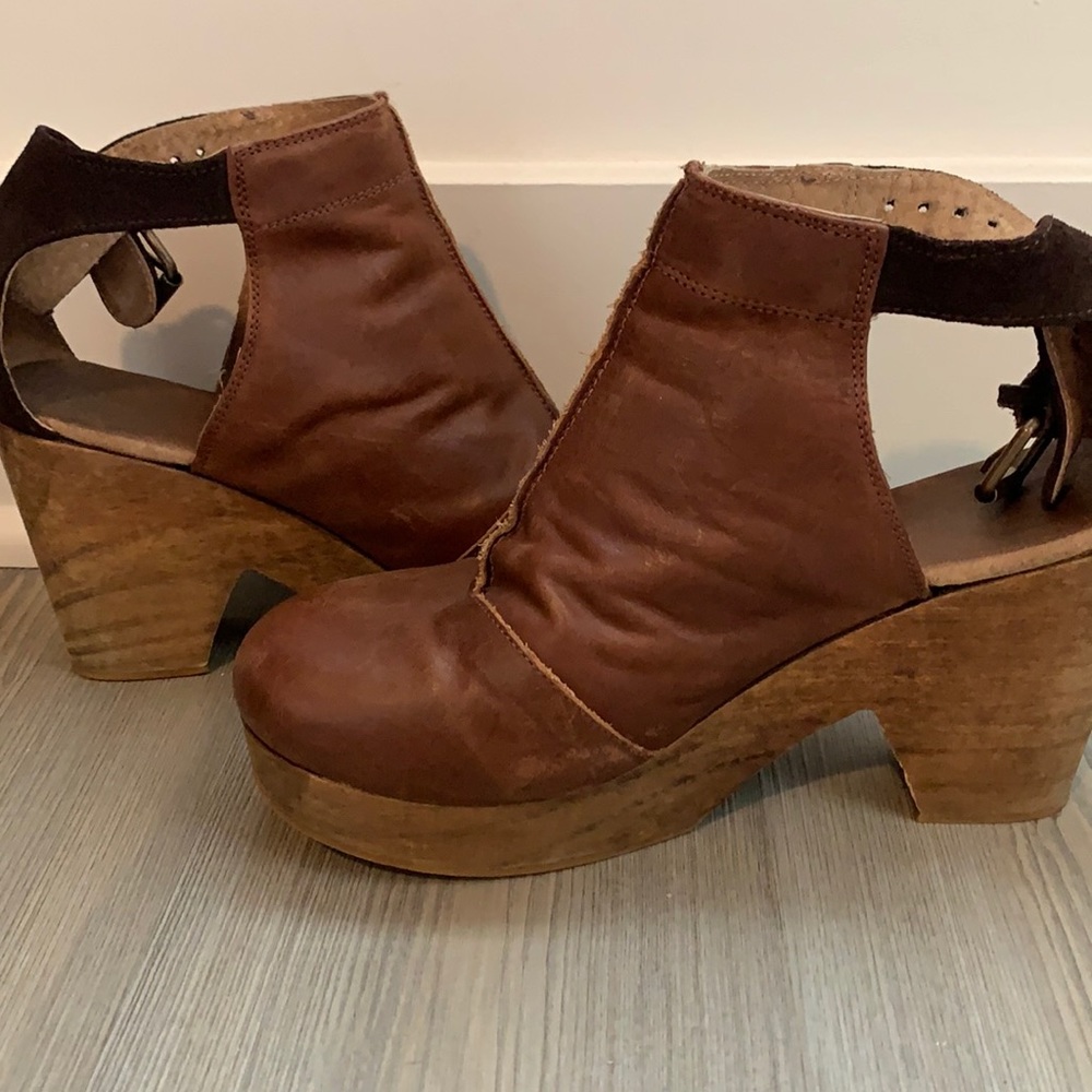 Free People Amber Orchard Clog